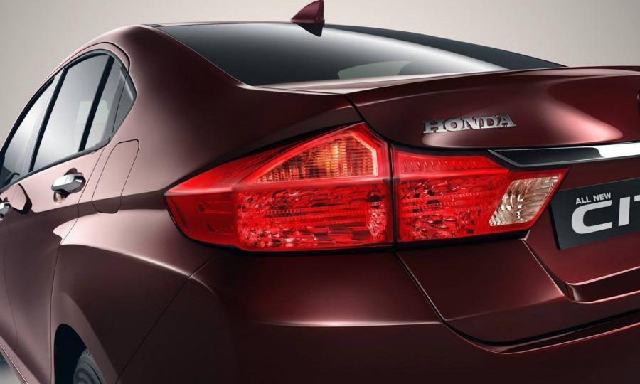  Honda City 2015 года  (фото 6 из 10)